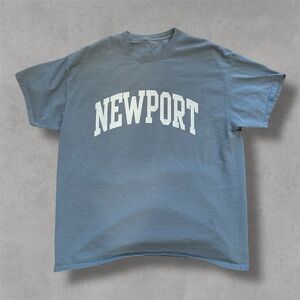 T-shirt J.Galt One Size Blue White Logo Graphic Print Newport Brandy Melville